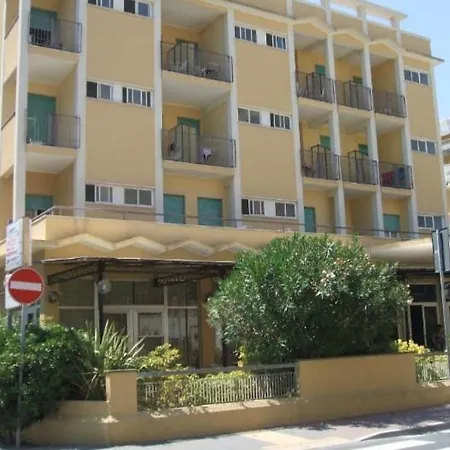 Piccolo Fiore Hotel 3*